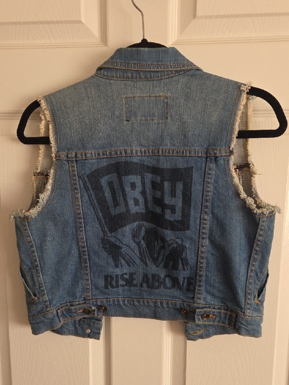 Jeans Subcategory Classification - Picture 3 of 3